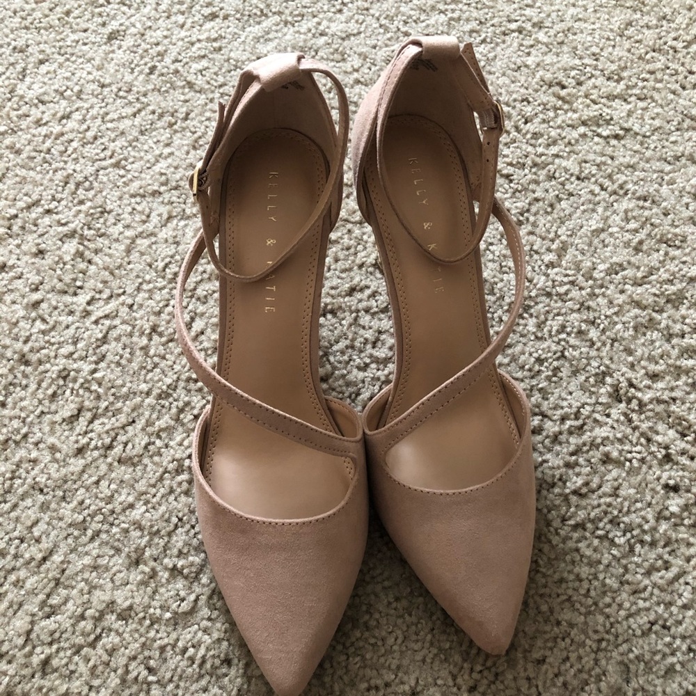Kelly and Katie nude heels